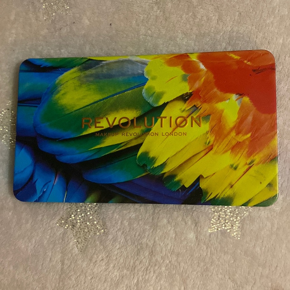 Makeup revolution palette